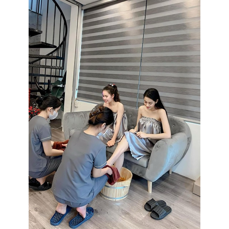Váy quây lụa spa (Thanh lý tồn kho lẻ màu)