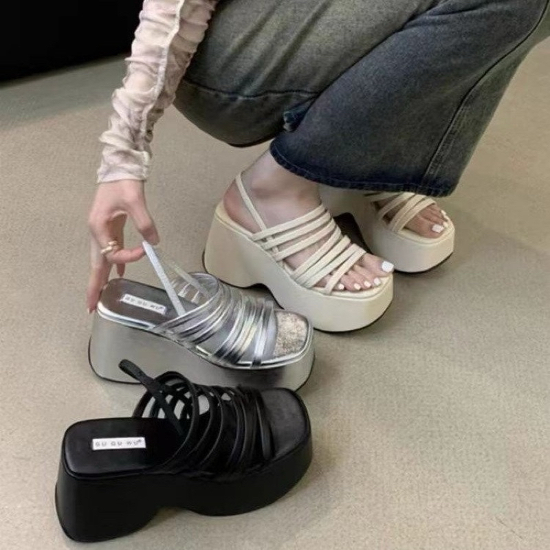 giày Sandan mút( Xuồng 7 dây ) 10cm phom nhiễu 4 màu xinh xắn hót 2024 siêu hót thời trang xinh xắn