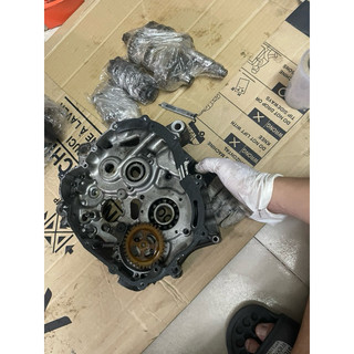 Lốc bơm nhớt ex 135