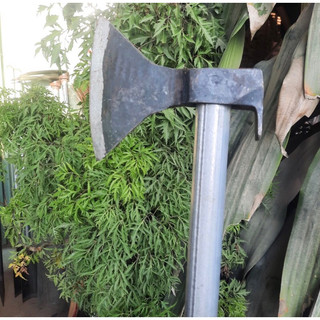 Búa rìu bổ củi, chặt cây cán sắt 30 cm