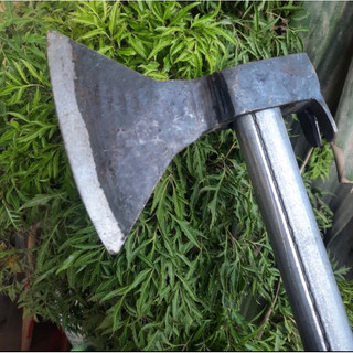 Búa rìu bổ củi, chặt cây cán sắt 30 cm
