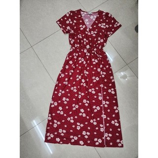 đầm hoa xẻ tà