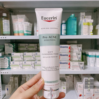 Eucerin Sữa rửa mặt tạo bọt cho da nhờn mụn ProAcne Cleansing Foam 150g