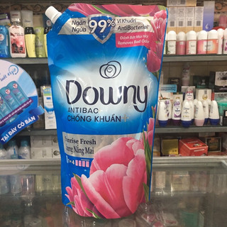 Nước Xả Vải Downy Nắng Mai (1.5L / Túi)