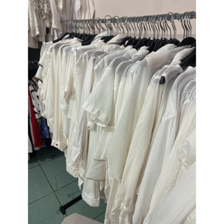 Sơmi trắng ( sp chỉ bán trên live )