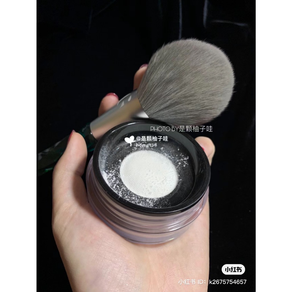 Phấn phủ bột không màu Make Up For Ever Ultra HD Microfinishing Loose Powder