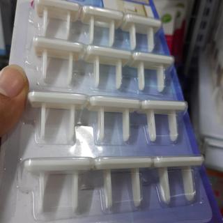 Set 12 chiếc bịt ổ điện Nhật Bản chân dẹt
