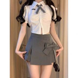 Set áo croptop kèm chân váy xám đính nơ phong cách tiểu thư CHANGSTORE - S401