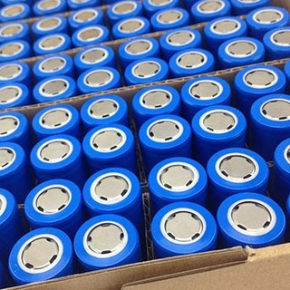 Pin 18650 Pin sạc 3.7v hàng chất lượng đủ dung lượng
