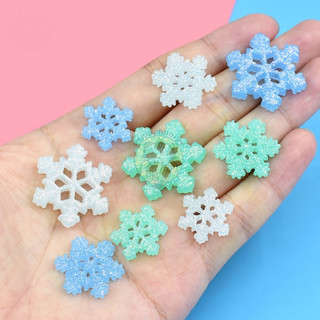 Mẫu charm bông tuyết trắng và xanh cho các bạn trang trí vỏ điện thoại, dán Jibbitz, kẹp tóc, DIY