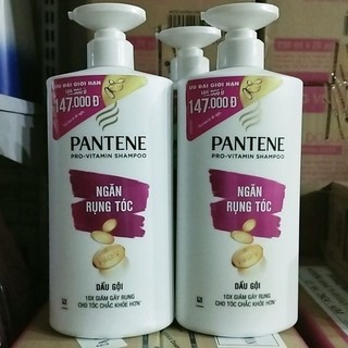 Dầu gội pantene ngăn rụng tóc 650g tăng cường dưỡng chất giúp tóc ngăn ngừa hư tổn.