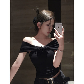 Áo Thun Trễ Vai Đính Hoa Dành Cho Nữ