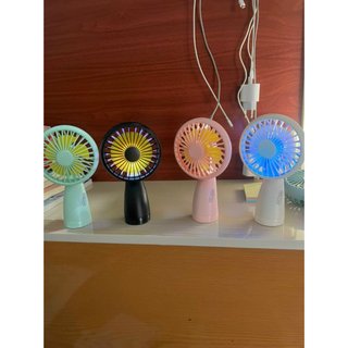 QUẠT MINI CẦM TAY (MÀU NGẪU NHIÊN)