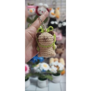 móc khóa capypara bằng len handmade