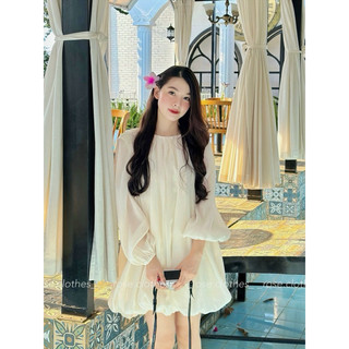 Royce Dress - váy tơ dáng bí freesize tay dài kèm hoa chiết eo