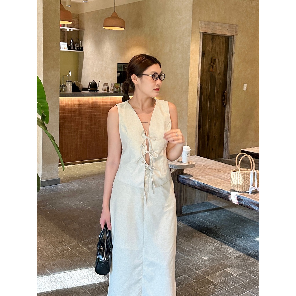Áo gile cột dây - 𝐍𝐚𝐦𝐢 𝐓𝐨𝐩,𝐍𝐚𝐦𝐢 𝐓𝐨𝐩