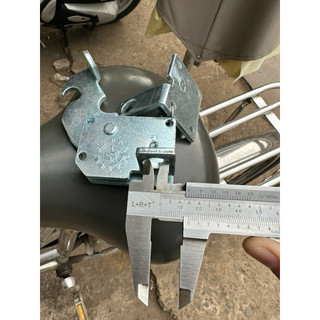 chốt cửa tự động ( cửa lùa )