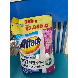 Bột giặt Attack khử mùi hương anh đào 4.5kg