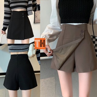 Quần short đùi nữ giả váy ống rộng lưng cao tà váy phối nút siêu xinh - S04