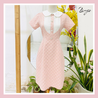 Đầm hồng cổ yếm trắng