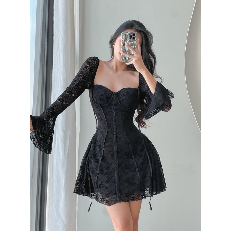 𝐃𝟐𝐓 𝐎𝐅𝐅𝐈𝐂𝐈𝐀𝐋 Đầm Ren Xoè Tay Loe Dáng Mini Chất Ren Thun Phối Ren Nổi Xinh Xắn
