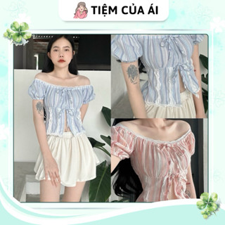 Áo kiểu trễ vai phối ren xẻ vạt trước kẻ sọc phong cách Hàn Quốc