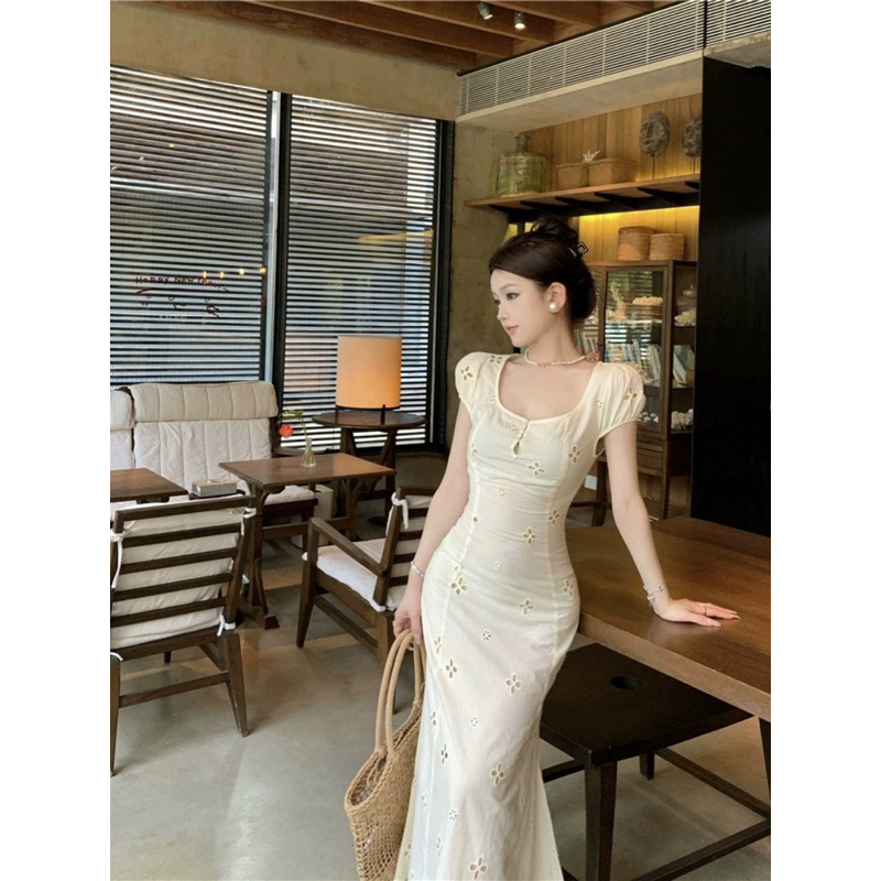 Đầm midi vải hoa dập (ảnh thật/ có sẵn)