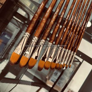 [DA ĐEN] Cọ Vẽ Đầu Dẹp Oval Hand ZBS3