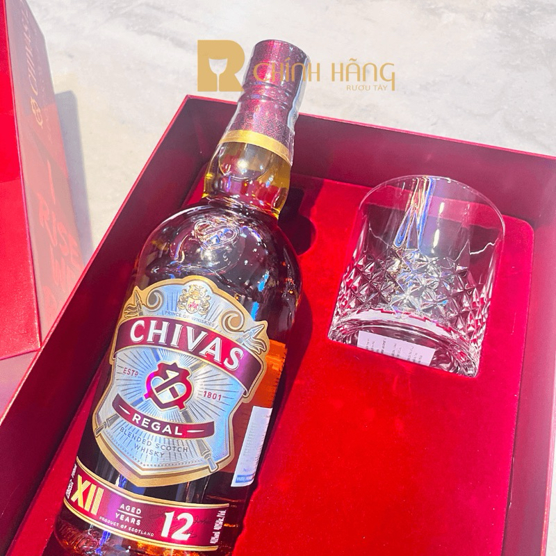 Chivas 12 hổ phách