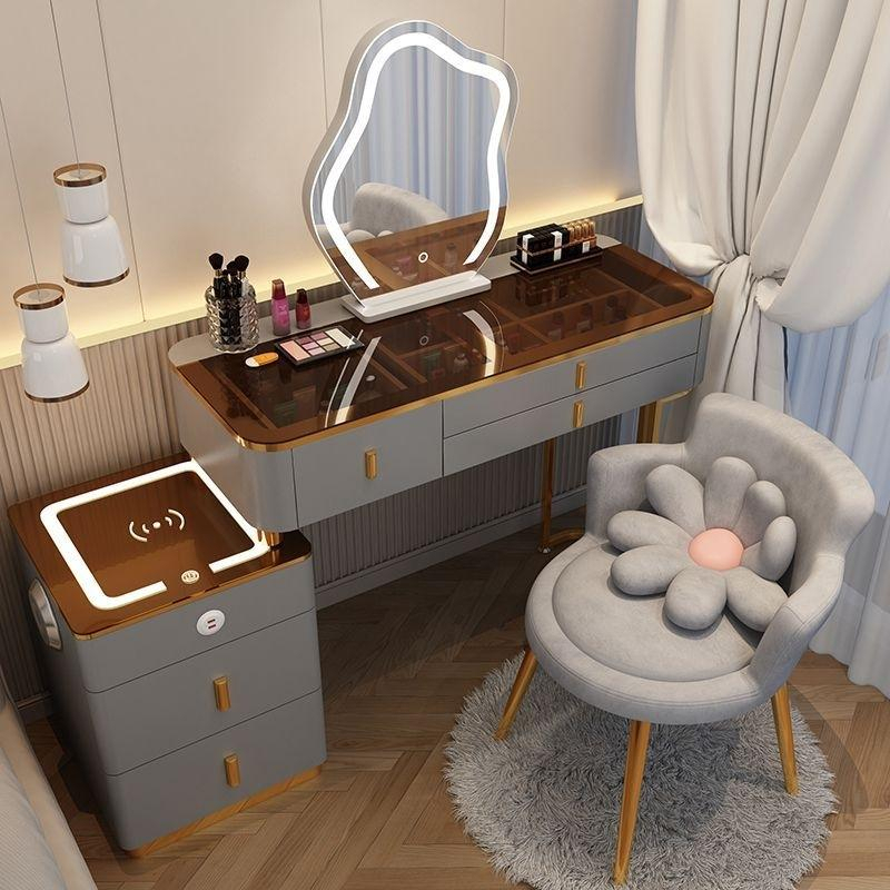 Bàn Trang Điểm Bàn Phấn Thông Minh Có Gương Đèn Led Cảm Ứng 3 Màu Sạc Không Dây Loa Buetooth,2 Cổng USB Tiện nghi T02 | BigBuy360 - bigbuy360.vn