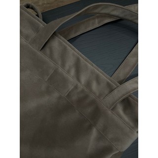 Túi tote da lộn màu be dày dặn Mars Tote