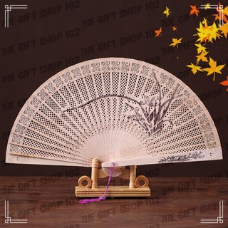 Quạt Gỗ Cổ Trang Có Khắc Hình