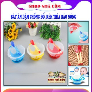 Bát ăn dặm Silicon chống đổ, kèm thìa báo nóng cho bé. Đế hít chắc chắn không sợ đổ.