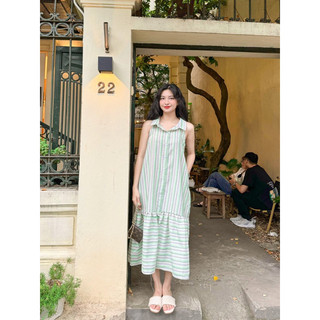 váy kẻ cổ yếm