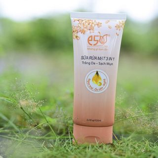[HCM]Sữa rửa mặt e5 Trắng da sạch mụn 3 in 1