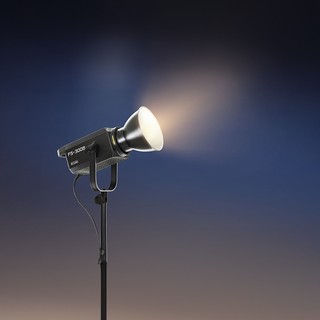 Đèn Led Nanlite FS-300B HL Studio