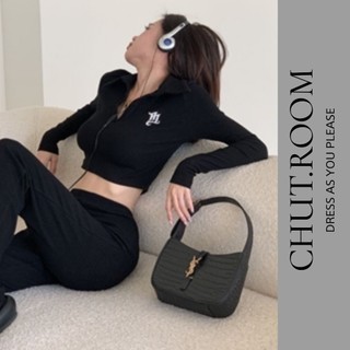 Áo thun polo croptop tay dài thun gân màu đen Chut.Room dành cho nữ