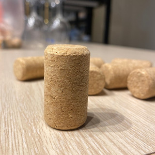 Nút gỗ sồi , nút chai bằng gỗ sồi