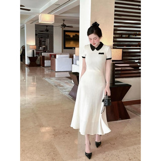 Váy Cổ Đức MiuMiu