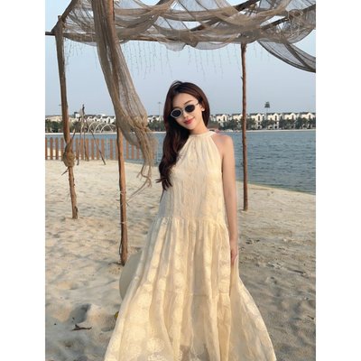 YU CHERRY | Đầm maxi cổ yếm thêu hoa, có 2 lớp dày dặn dáng xòe Flower Tank Dress YD184