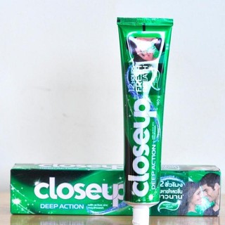 Kem đánh răng close up 160g thái lan hương bạc hà