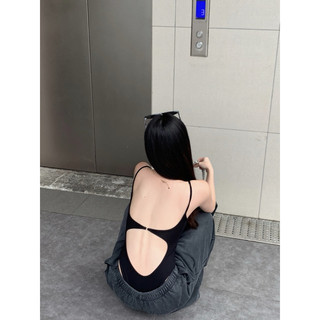 Bodysuit 2 dây hở lưng(sẵn đen )