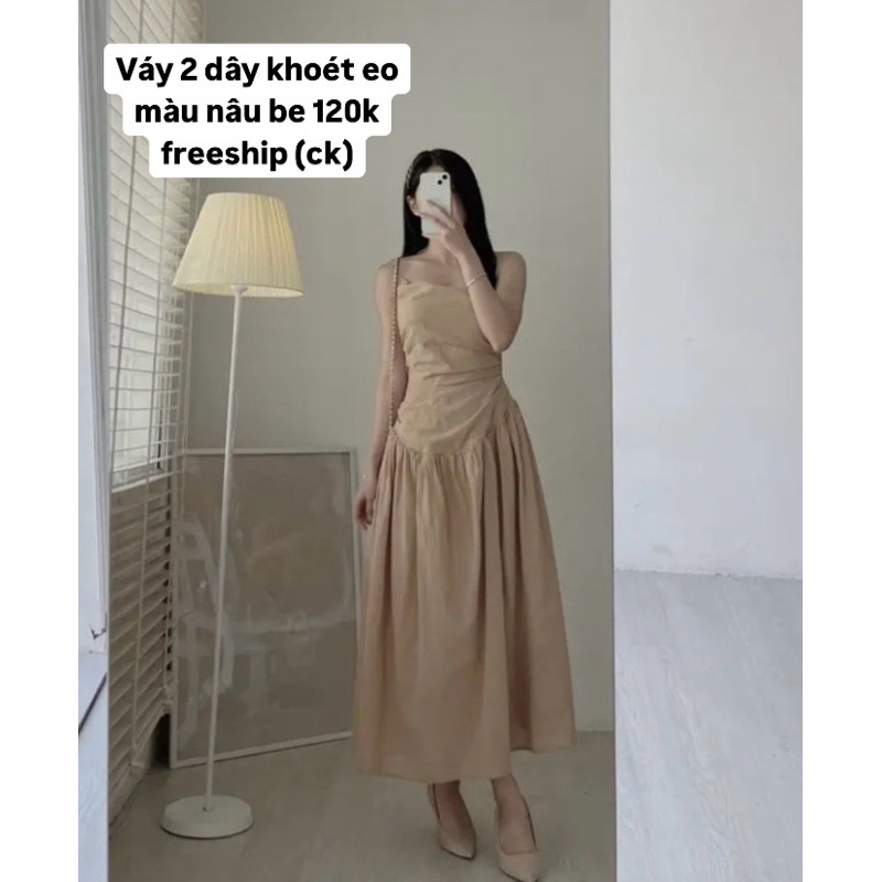 Váy 2 dây nâu be khoét eo
