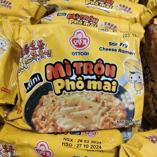 Mì trộn phô mai ottogi viet nam 75g/ 오뚜기 치즈 볶음면 75g