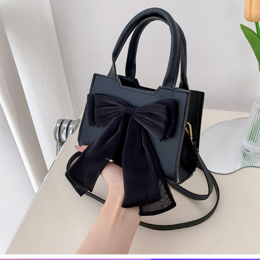 Túi xách nữ thời trang, túi đeo chéo đeo vai da trơn phối nơ lụa size 18cm KAMILA CL55