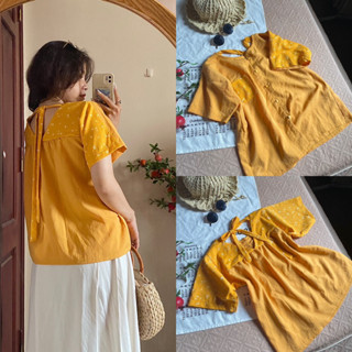 (Sẵn) Áo đũi vàng phối hoa nhí buộc nơ lưng đáng yêu mặc đi biển đi chơi cafe Sunny Flip Top