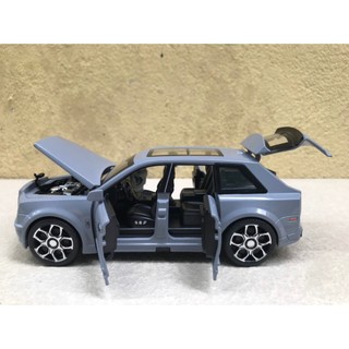 Mô hình xe Rolls-Royce Cullinan Mansory 1:32