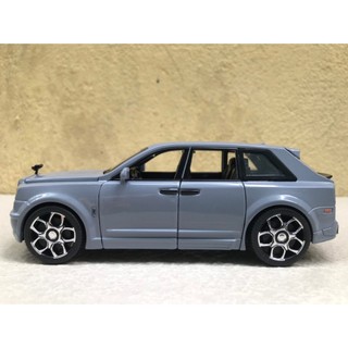 Mô hình xe Rolls-Royce CULLINAN 2022 1:32
