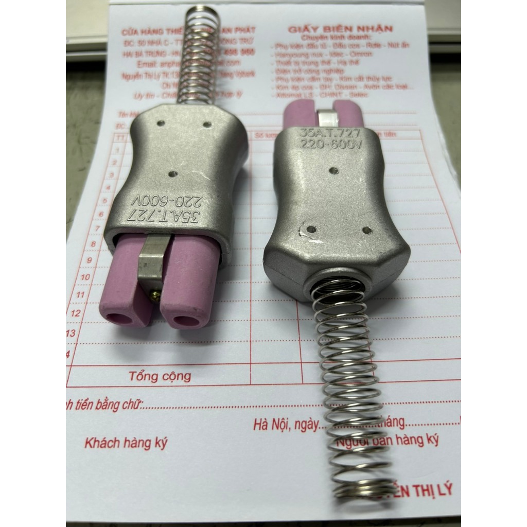 Phích Cắm Sứ Chịu Nhiệt Chịu Tải 600V Chui Cắm Bằng Sứ