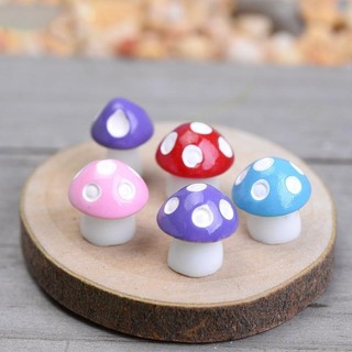 Nấm mini (2cm) trang trí hồ tiểu cảnh